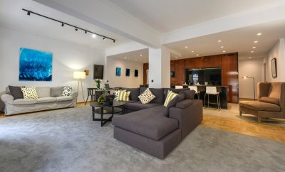 Modern Two-Bedroom Apartment In Kolonaki