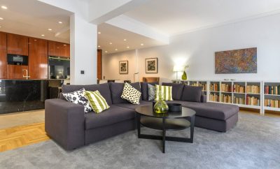 Modern Two-Bedroom Apartment In Kolonaki